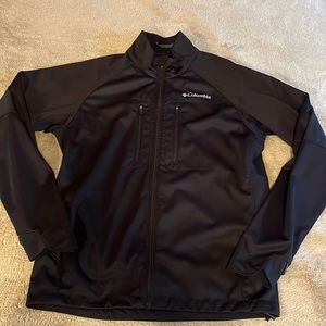 Excellent UC Columbia lightweight jacket Med black